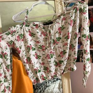 Kendall & Kylie off the shoulder shirt